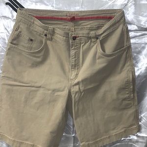 Eastern Mountain Sports men’s utility shorts